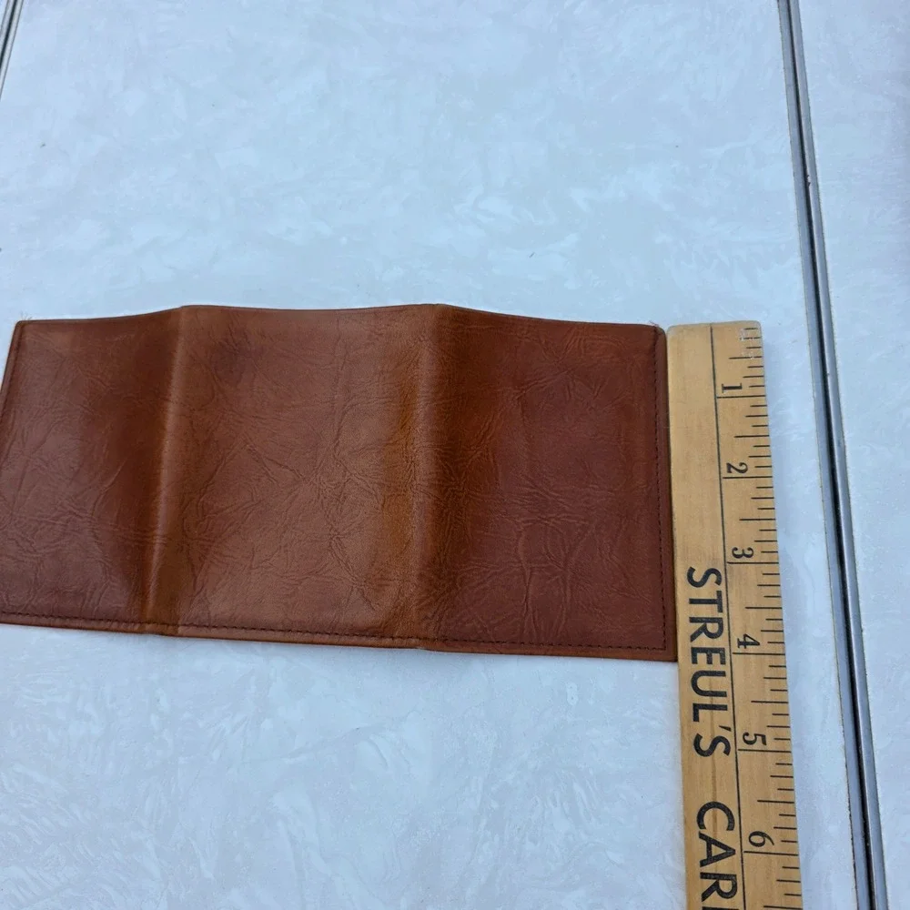 Amity Tri-Fold Wallet Brown Genuine Leather Vintage Made in USA‎